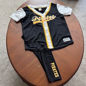 PINK Victoria's Secret Women’s Black and White Pirates Jersey and 5/8 Yogas